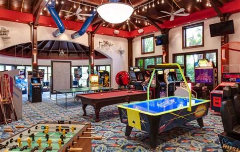 World's biggest man cave for sale .